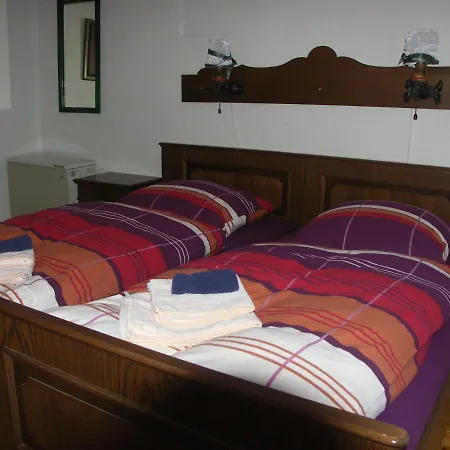 Ferienwohnung-quellenhof-altes-bauernhaus